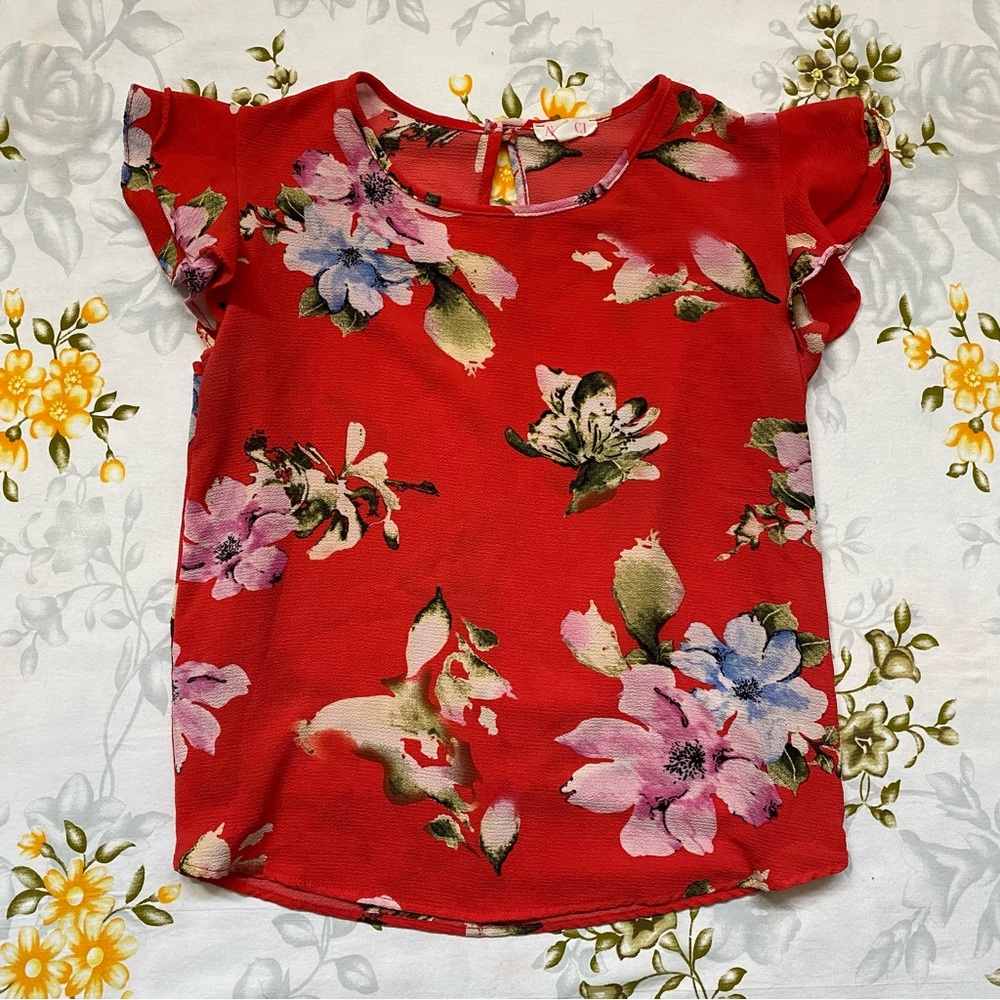 Agaci Size M Red Floral Blouse
